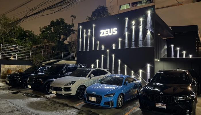 Zeus Ekkamai ktv karaoke